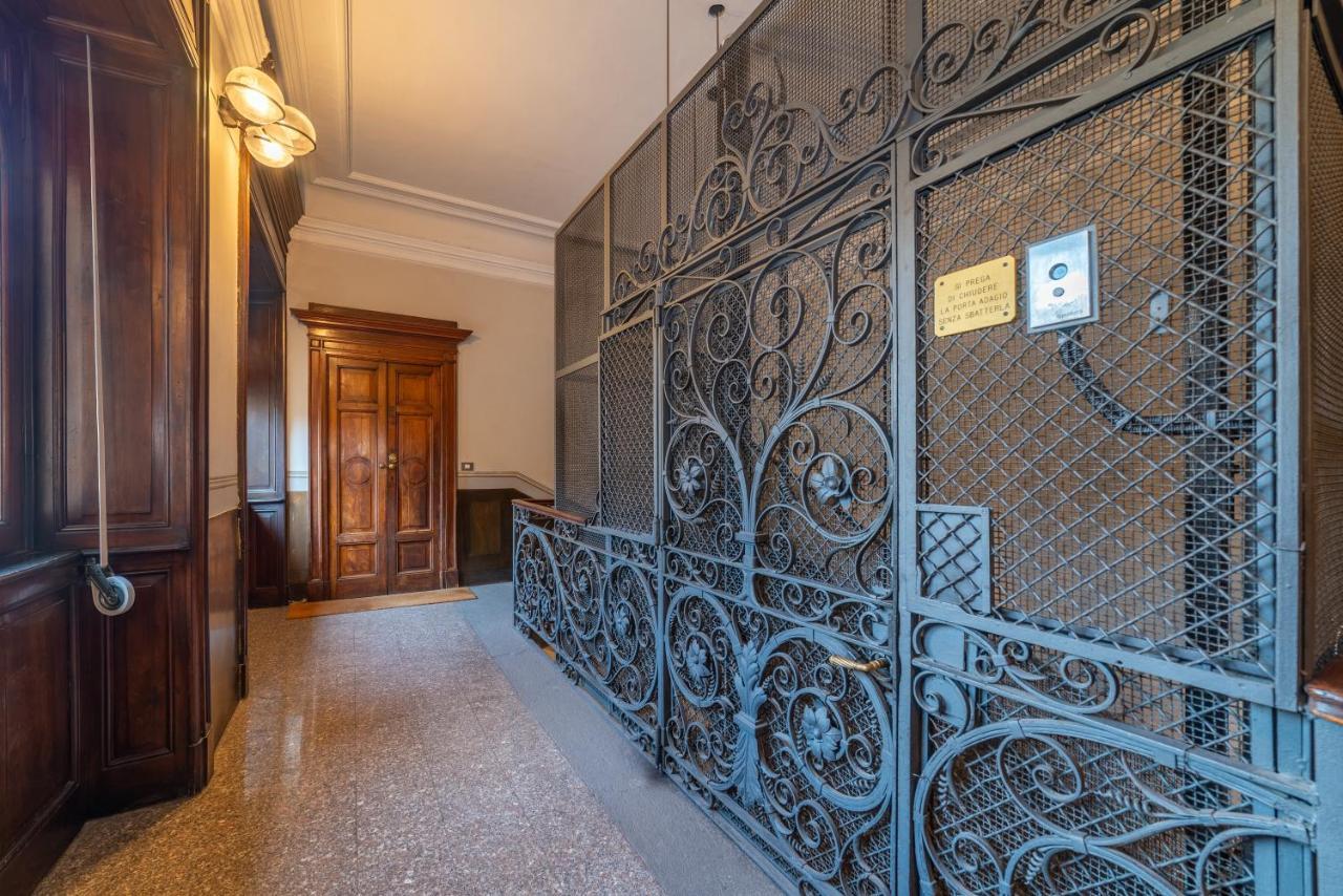 Brera - Sella Charme Apartment Castle View Milán Exterior foto